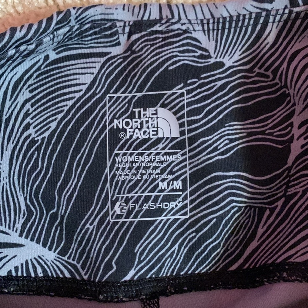 Women’s The North Face Gray Patterned Capri Leggings Medium - Picture 4 of 9